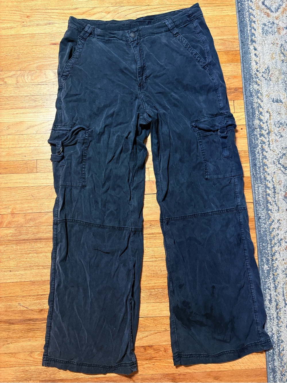 American Eagle Cargo Pants - Black size 10